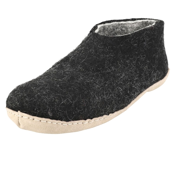 Egos Charcoal bootie slippers - Picture 1 of 4